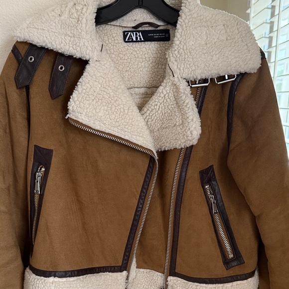 Zara Tan Teddy Jacket with Cream Accents - Picture 2 of 5
